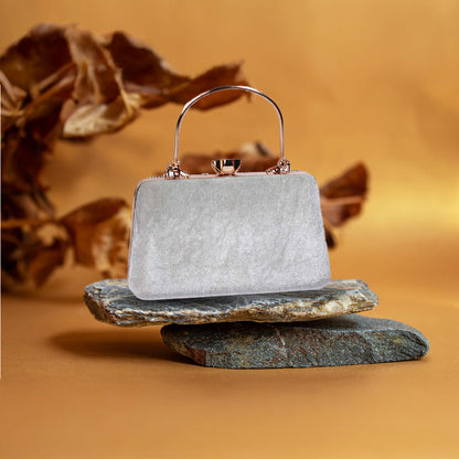 Gold Paisley Embroidered Evening Clutch-light blue