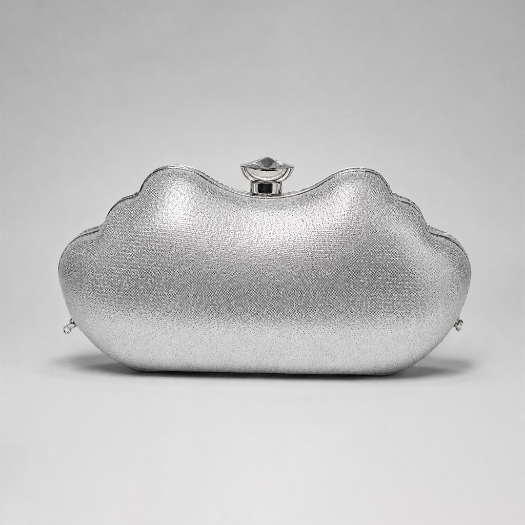 Metallic Chain Fringe V-Shape Clutch