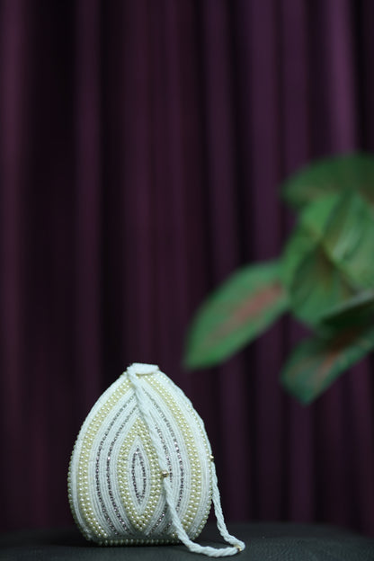 Pearl-Embellished Bridal Drawstring Bag-white Potli