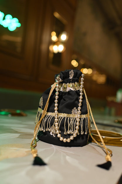 Pearl Dangle Black Potli