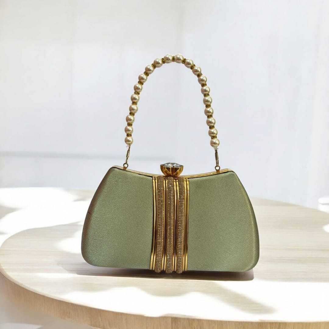 Pearl Luxe Clutch