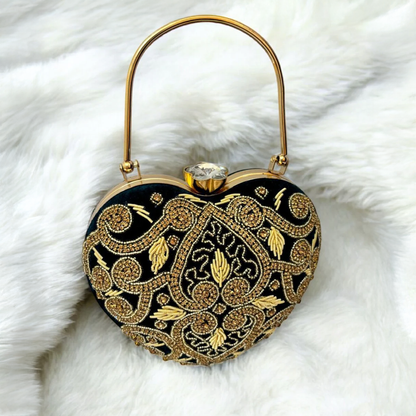 Regal Heart Clutch