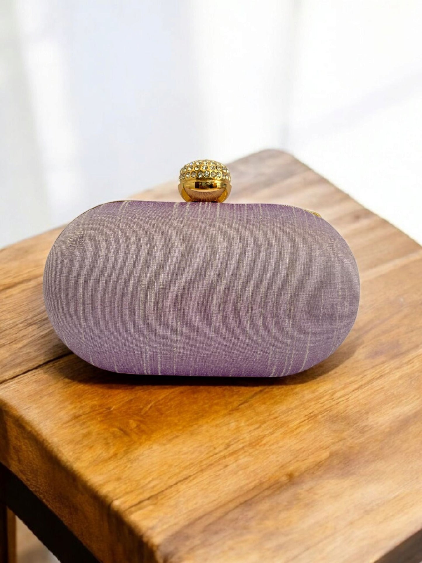 Floral Embroidered Clutch