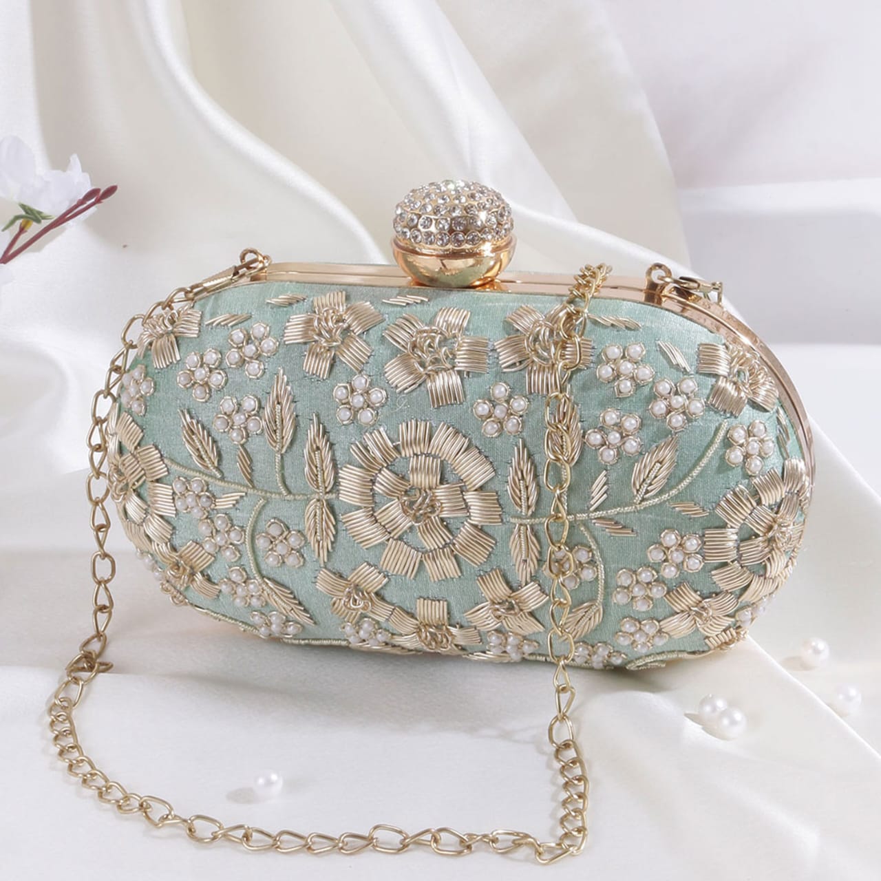 Floral Embroidered Clutch