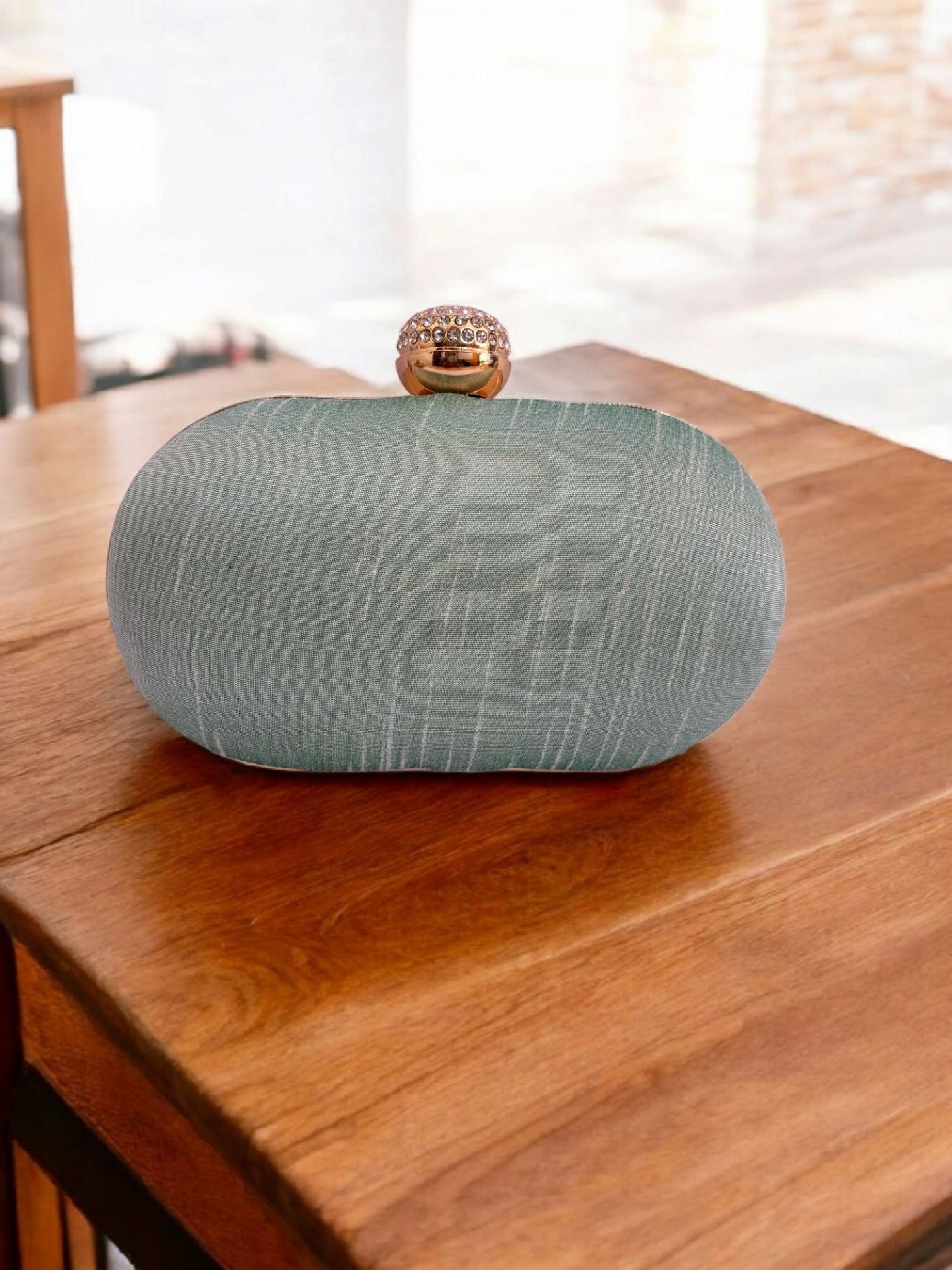 Floral Embroidered Clutch